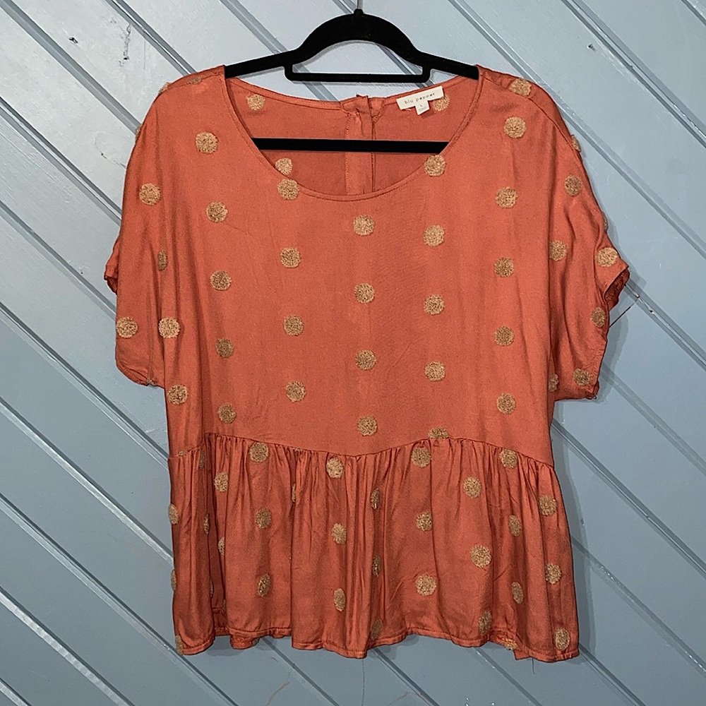 Blu Pepper Textured Tan Polka Dot Short Sleeve Rust Color Blouse